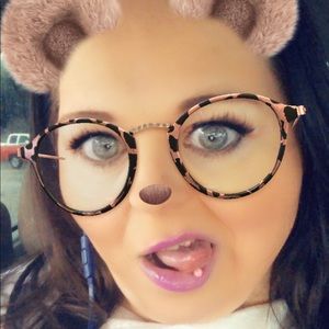 Meet your Posher, Billie